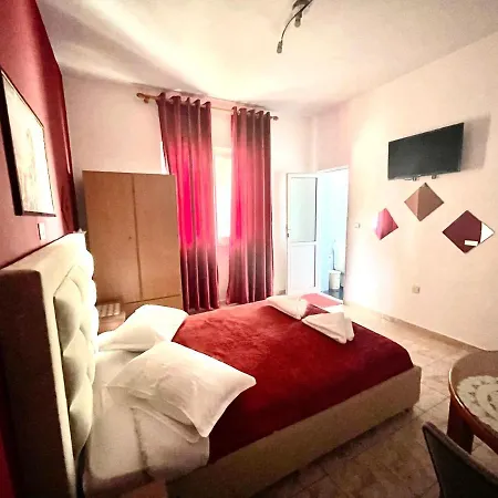 Oni'S Apartments Саранда Екстер'єр фото